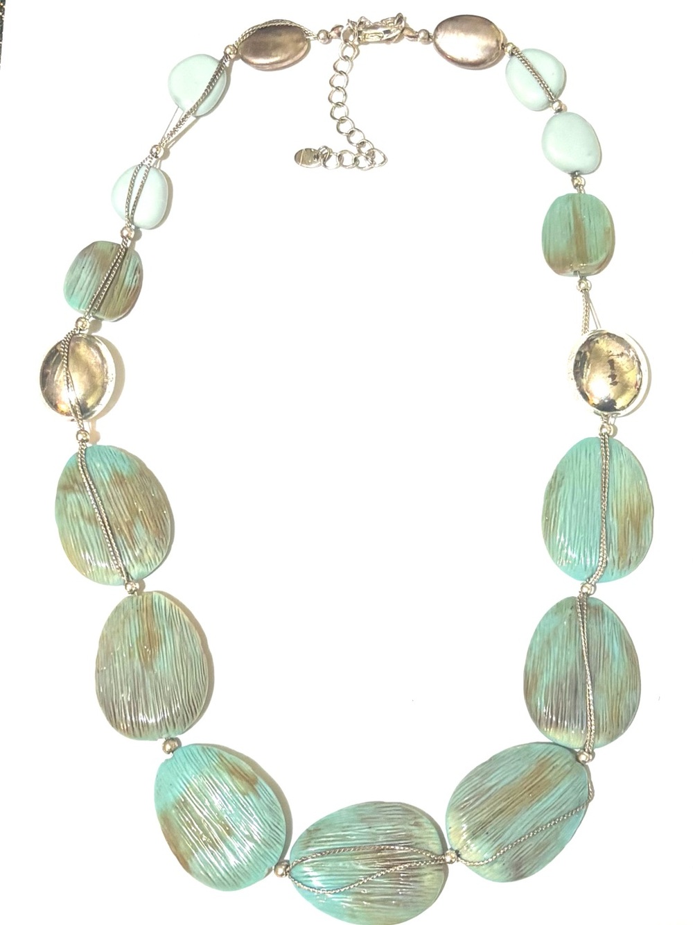 Fashion Jewelry Mint Green and Gold Beaded plastic Necklace